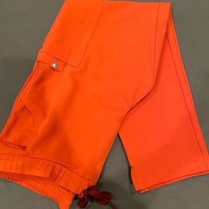 FIGS Medium Petite Yola - Clay